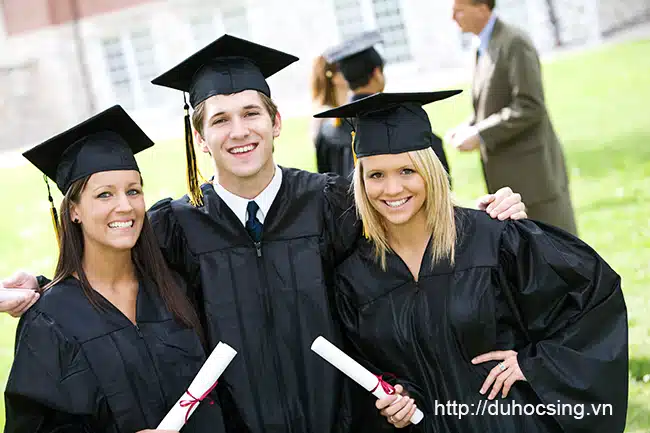 Phụ huynh sang Singapore chăm sóc con cùng du học Eduzone