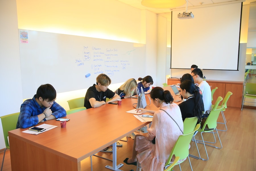 classroom erc singapore - Nội dung tư vấn trực tuyến "ERC Singapore và học bổng 100% học phí"